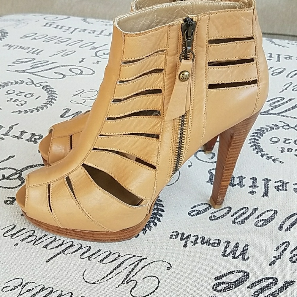 Stuart Weitzman Summer Cage Booties Ankle sz 9